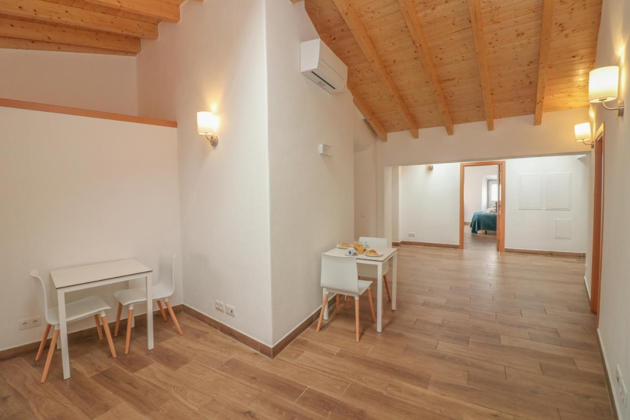 Little Break Guest House Лагос Екстериор снимка