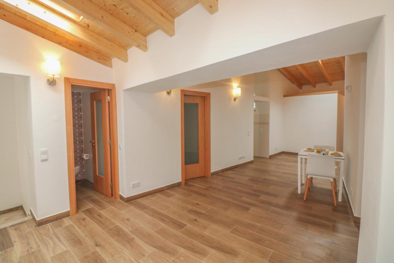 Little Break Guest House Лагос Екстериор снимка